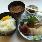 San Harumoto - 刺身定食 おまかせ3種盛り 800円税込