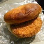 大英堂製パン店 - メンチカツパン