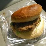 大英堂製パン店 - ハンバーグパン