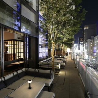 Ginza, Chuo-dori's only proud [balcony terrace]