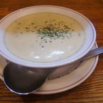 カーナ・ピーナ - ダールスープ（450円）