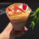 Crepeあまのじゃく - 苺チョコ生クリーム