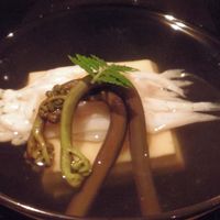 銀座 とよだ - 玉子豆腐 白魚 わらび
