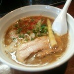 麺屋 菜花奈 - 烏賊白湯拉麺850円（カメラ不調につきピンボケしまくり）