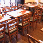 パレット - 暖かみのある家庭的な雰囲気です。