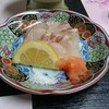 鮨 与惣路 - 料理写真:ヒラメの薄造り