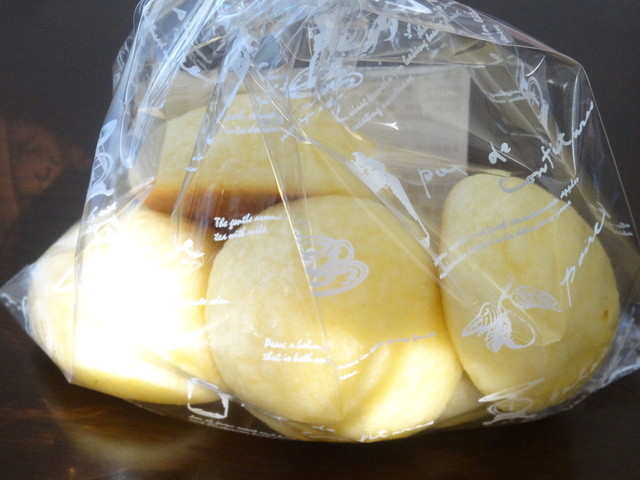 パン工場 鈎取店 - 八木山動物公園（パン）の写真