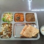印度家庭料理 レカ - ビリャニ付きスペシャルセット
