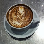 ストリーマーコーヒーカンパニー 五本木店 - カフェラテ
                                （ソイミルク）