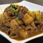 中華ダイニング高格 - 干し筍と角煮の煮込み