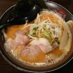 濃厚つけ麺 まる家 - 味噌らーめん（並）780円