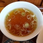 偕楽 - 201605チャーハン 大盛り\850 スープ