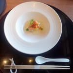 皆美館 - 夕食の海の幸コンソメジュレ
