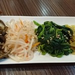 やきにく藤太 - ナムル盛り合わせ