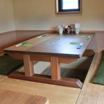 だいにんぐ友 - 個室の小上がり  2016.5