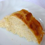 ウシマル - ＜2010年9月＞目の前で焼き立てを切り分けてくれるほっかほかのフォカッチャ