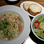 BAKE-R - エビとごぼうの和風パスタ