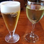 ビストロ ヴェリテ - ランチビールとランチワイン