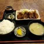 Guriru Waka - ビーフカツ定食