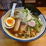 中華そば 極（850円）