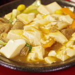 異味香 - 牛バラと豆腐煮物