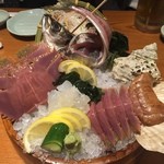 三代目網元魚鮮水産 - 真あじの姿づくり８９０円とうちわ海老の刺身１２９０円