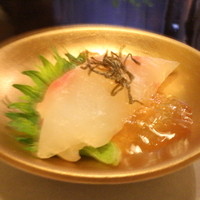 二条有恒 - 付きだし　鯛　出汁ジュレ　塩昆布