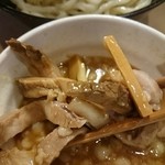極太濁流ラーメン ら・けいこ - チャーシューもどっさりです！