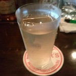 ホワイトラベル - デュワーズ ホワイトラベルのハイボール