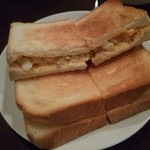 ホワイトラベル - 今夜の玉子サンドはツナ入り〜♪