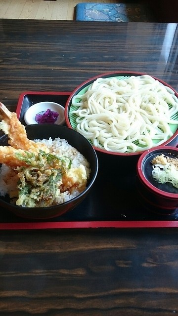 裏道にあるうどんやさん』by urapati : 大島うどん - 西武秩父/うどん