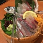 紀州うまいもん家 傳八 - アゴつくり