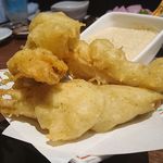 すし居酒屋まんげつ - 白身魚のバジルフリット　トマトクリームタルタル