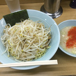 ラーメン専門店 和 - トンコツつけ麺   大盛りもやし増し