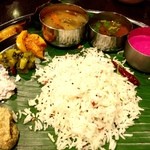 Spice&Dining KALA - ○本日のミールス様、特に印象的だったのが日向夏のアチャールでこれ最高！！