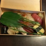 Tachibana Sushi - お持ち帰り