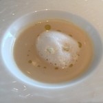 レストランアビエント - カリフラワーのスープ
