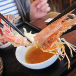 蕎麦専門店 愉庵 - 嫁が本丸を食べ、オイラは素揚げされた頭。