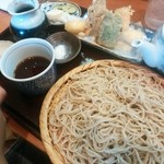 Te Uchi Soba Fujitaka - せいろ海老天付き1200円