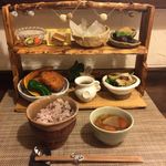 ｺﾛｯｹでごはん