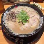 博多一幸舎 - ラーメン