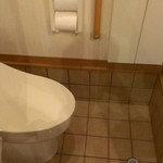 らーめん専門 和海 - 右側奥にウォシュレット