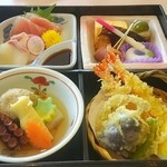 オークラカフェ&レストラン メディコ - 季節の松花堂弁当