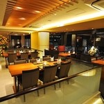 銀座 蟹みつ - 店内中央席