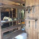 ルヴァン・ルパン・ルヴァン - 入り口からすぐオーブンが見えます。トングの下にトレイがないので待ってます