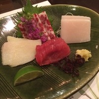 新どおぞの - 北新地
                鯨だらけの
                食事会