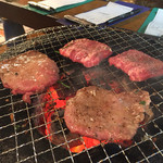 万正 - この後薬味を巻いて食べると◎