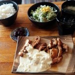 炭焼地鶏 鳥健 - 本日のおいらのランチ