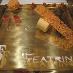 IL TEATRINO DA SALONE - クレマコッタとインパナート　ギアッチャート