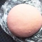 苺のマスカルポーネスィートブール(180円)